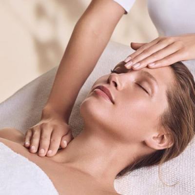 Express Facial & Consult by Clarins